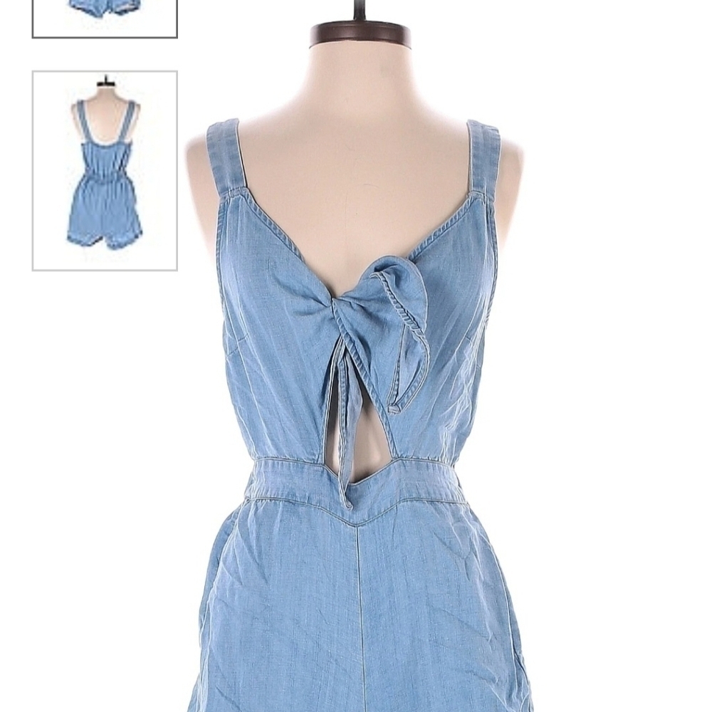 NWT, Ann Taylor LOFT Beach, Chambray, Tie Front Romper, Size: M - Picture 2 of 10